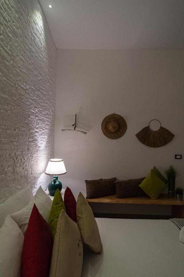 Il Giardino Di Sybar Lejlighed Lecce Eksteriør billede